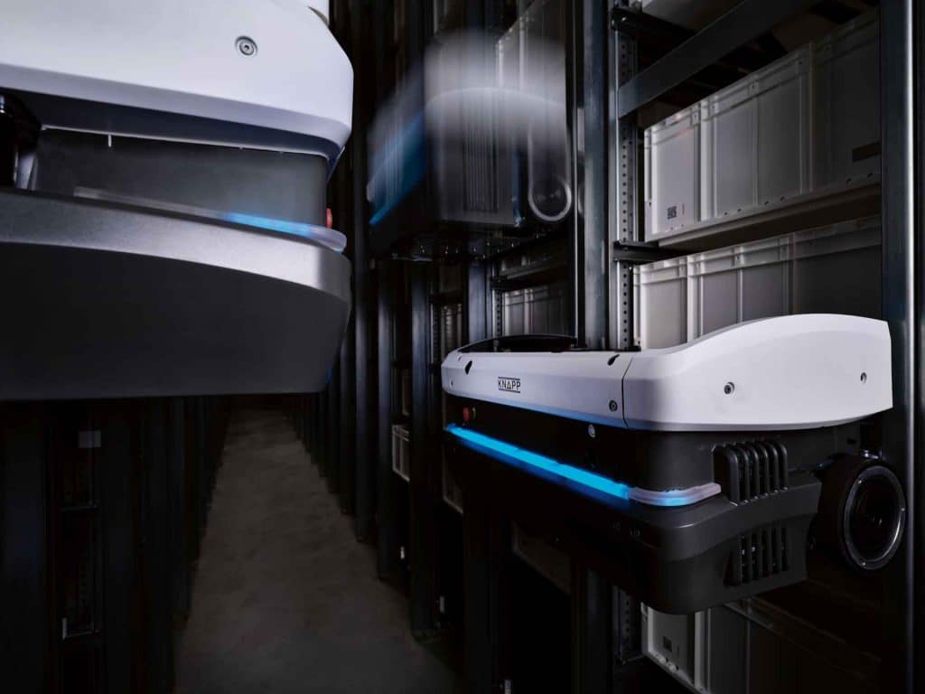 aerobot moving on racks