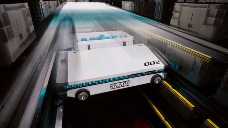 Evo shuttle with container with blur balls moving