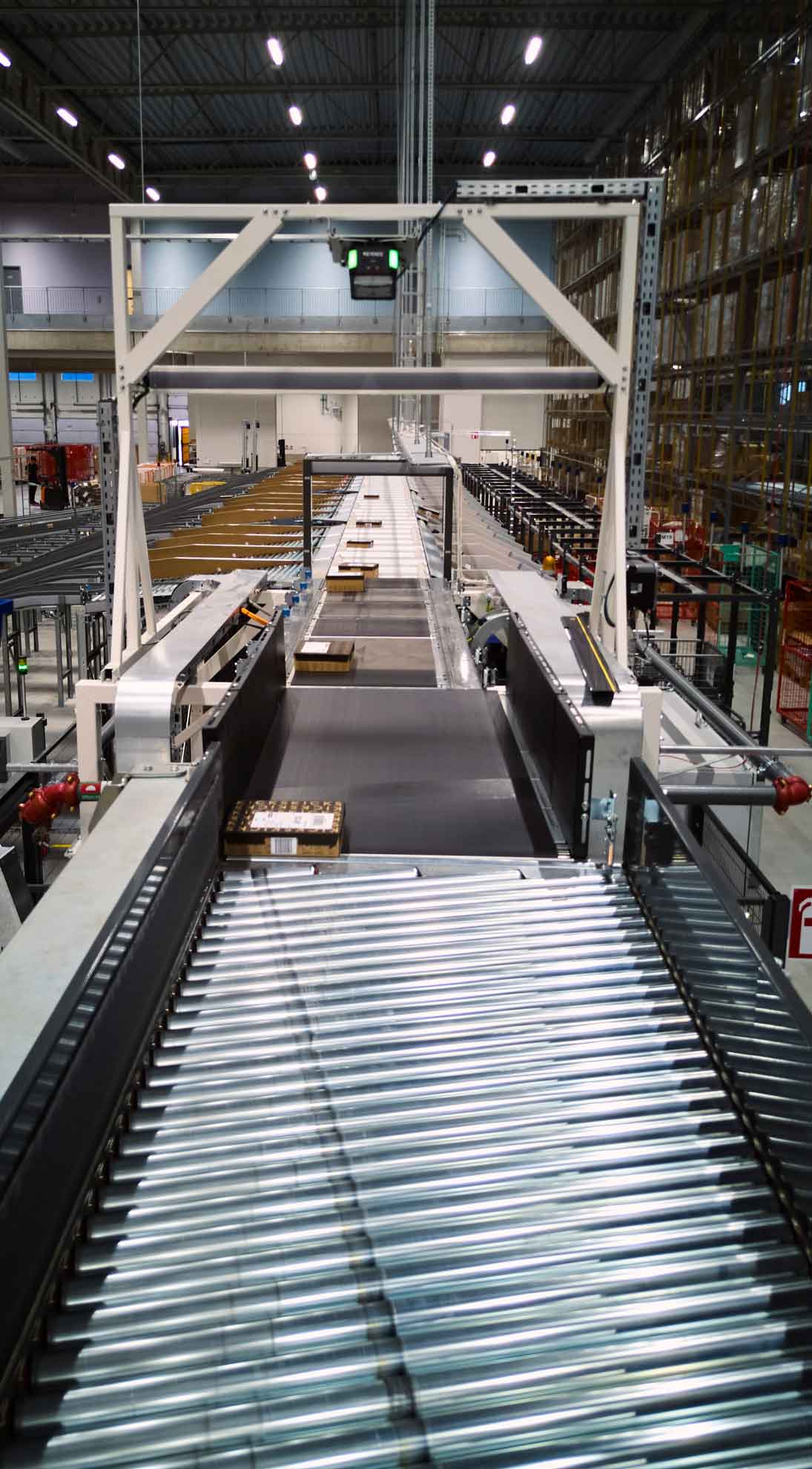 Vertical Push Tray Sorter automatisk sortering av kundorder