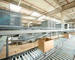 automated-conveyor-streamline-knapp-asics